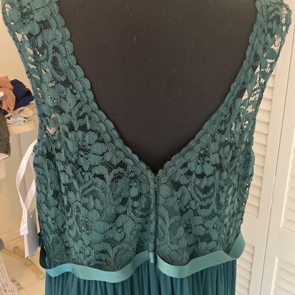 Bridesmaid or formal occasion dress - Picture 5 of 9